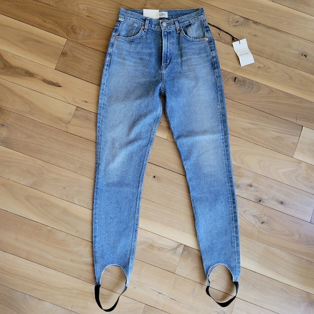 Citizens of Humanity Valerie High Rise Tapered Stirrup Jeans in Caraway 24